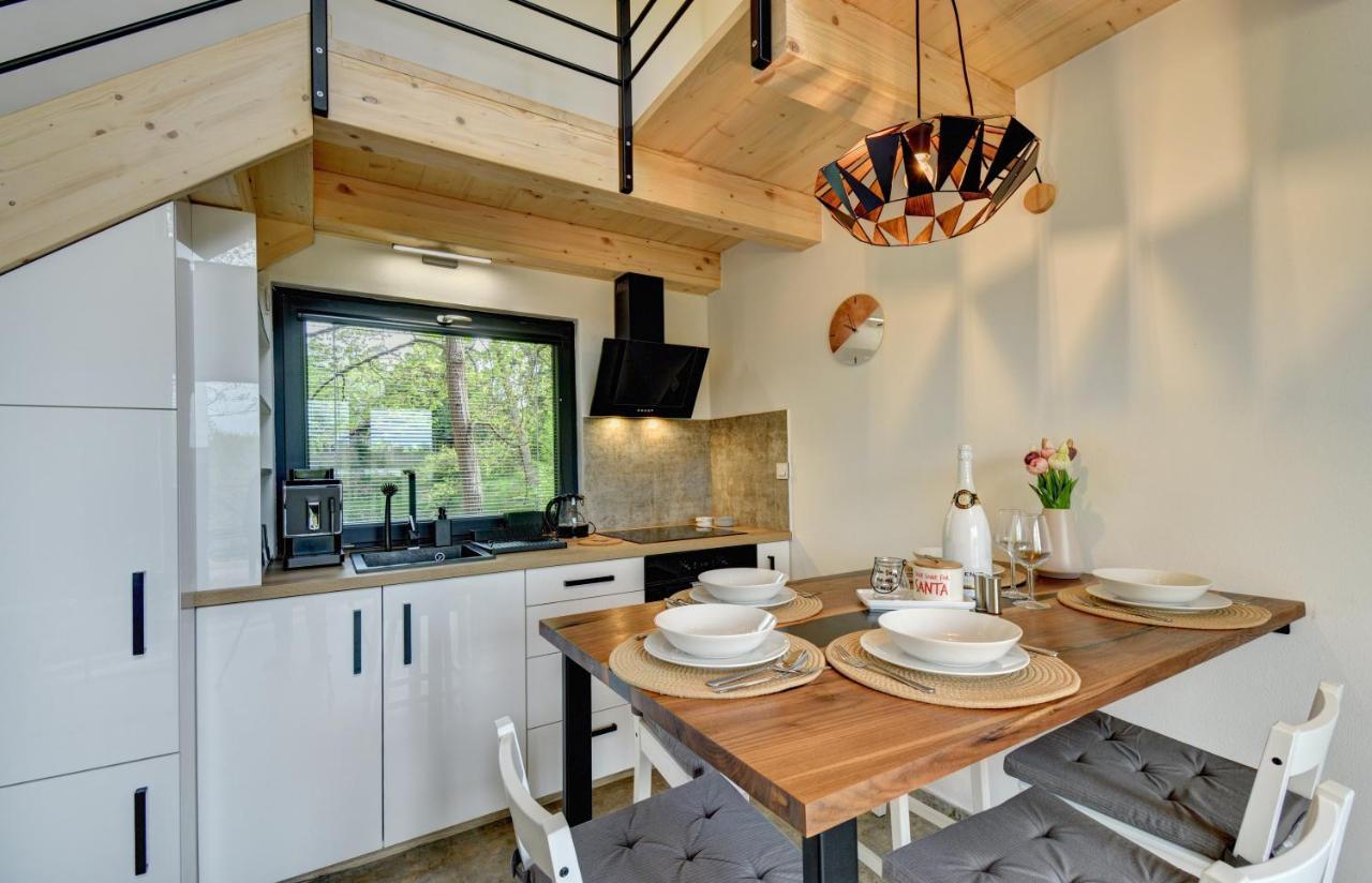 Riverside Cabin Doudleby Bagian luar foto