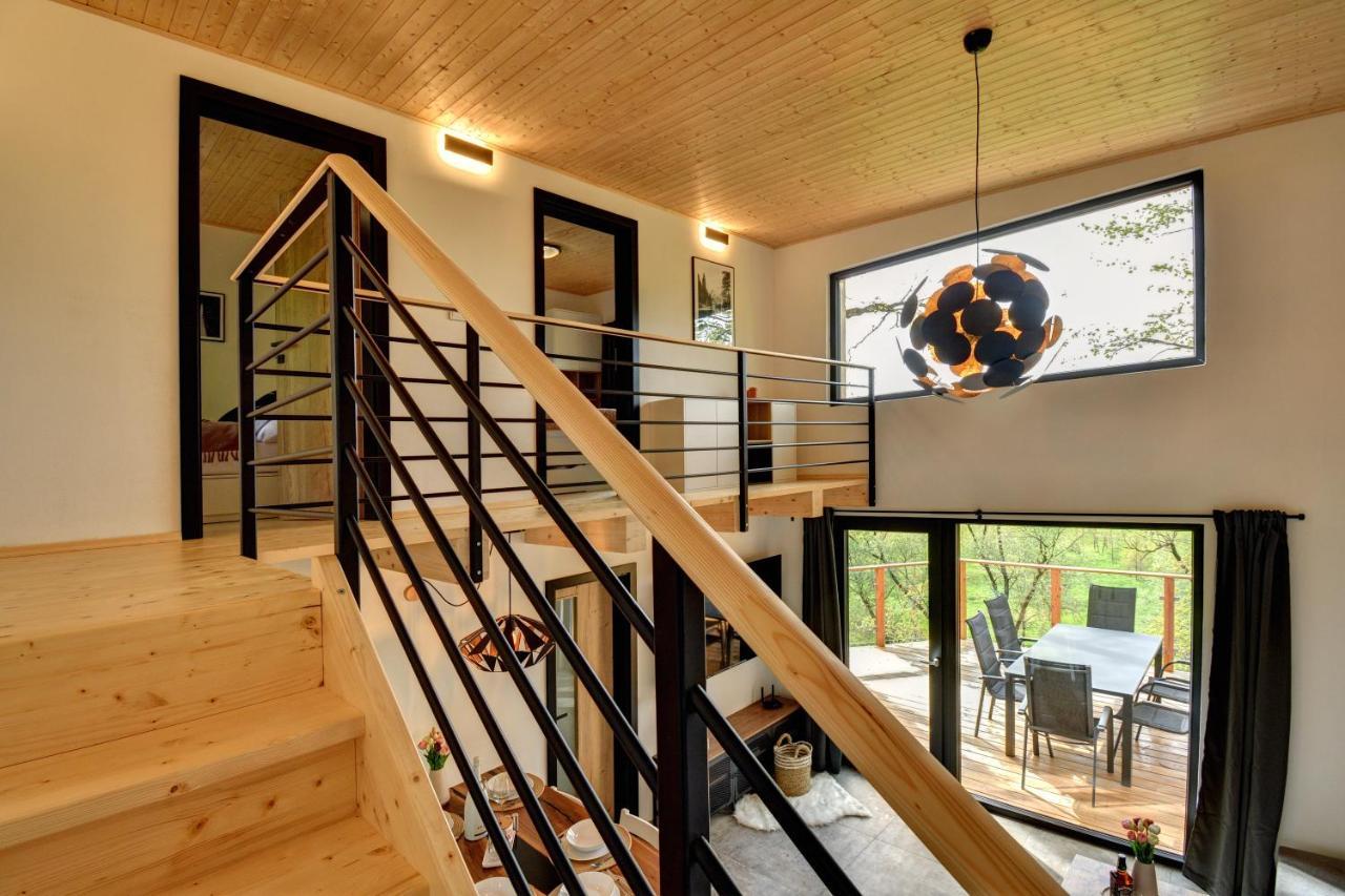 Riverside Cabin Doudleby Bagian luar foto