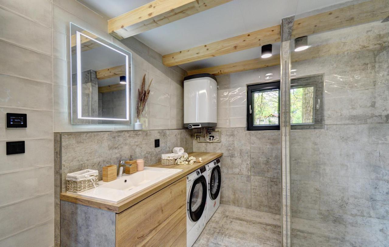Riverside Cabin Doudleby Bagian luar foto