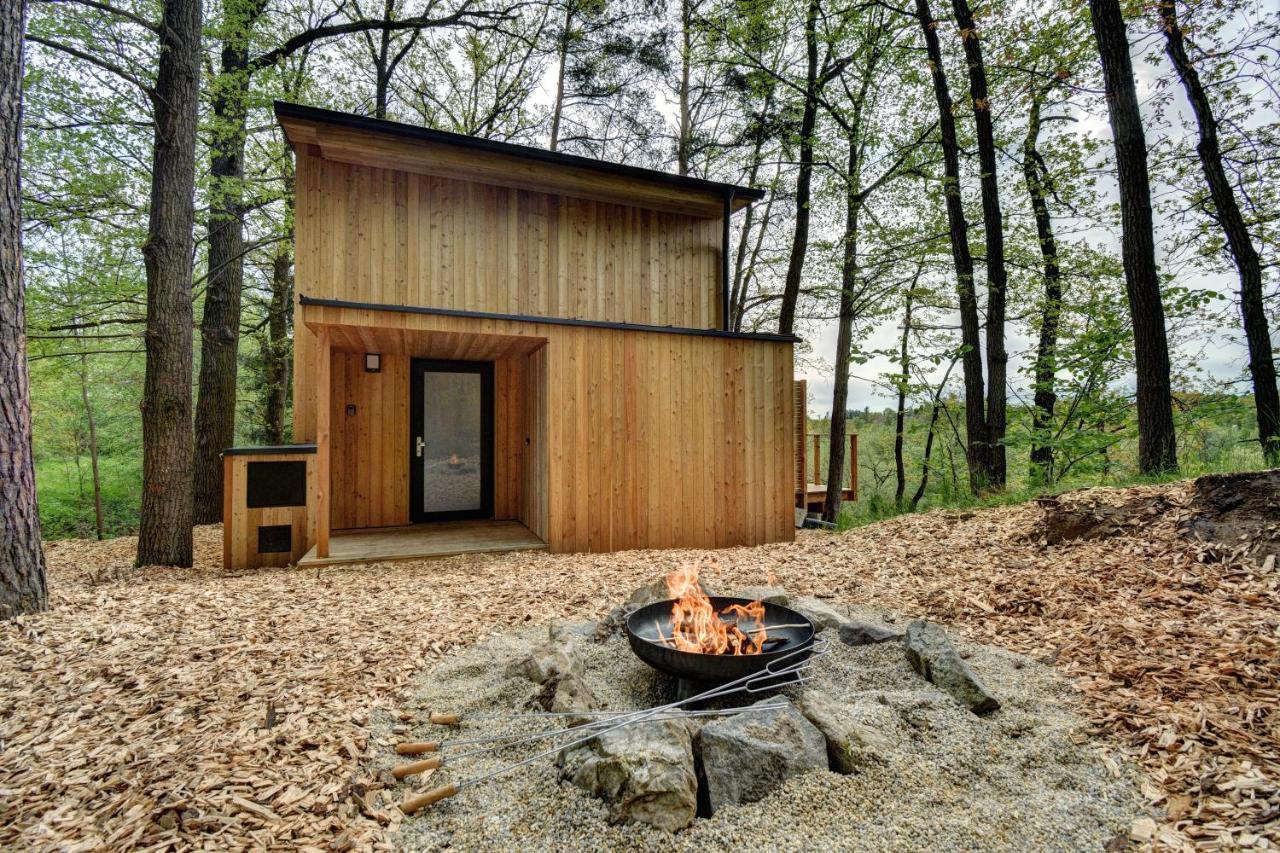 Riverside Cabin Doudleby Bagian luar foto